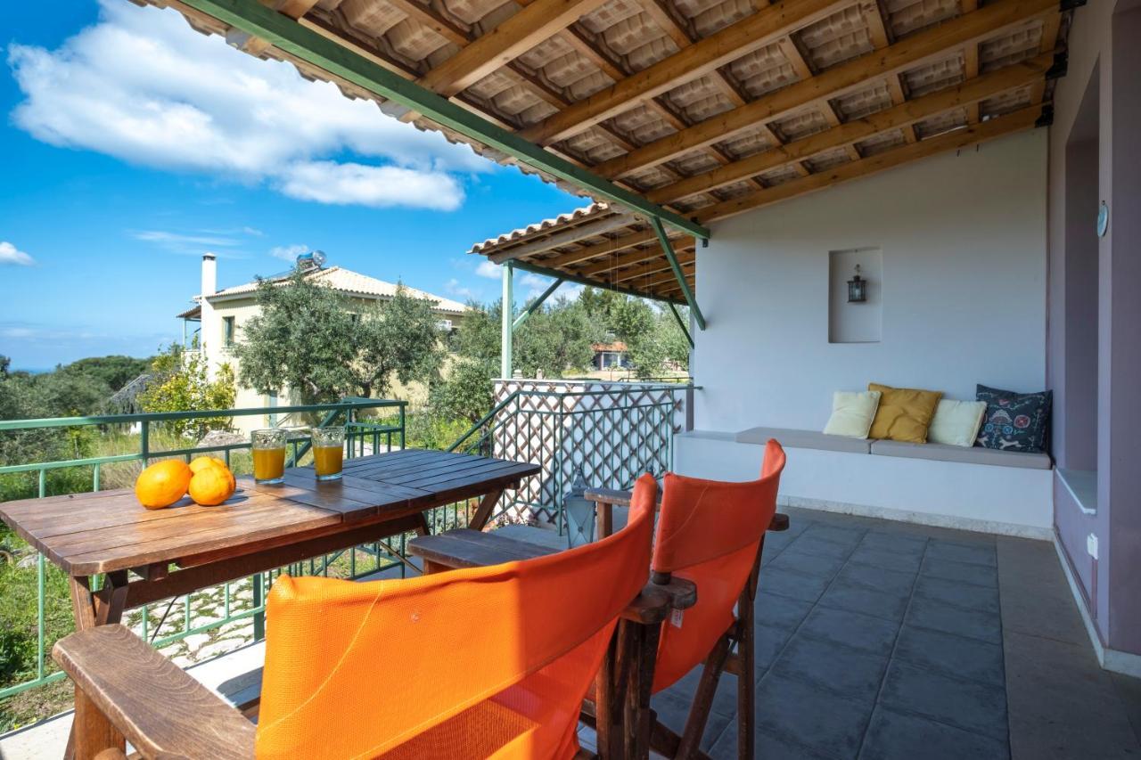 Chamaloni Cottages 피니코운타 외부 사진