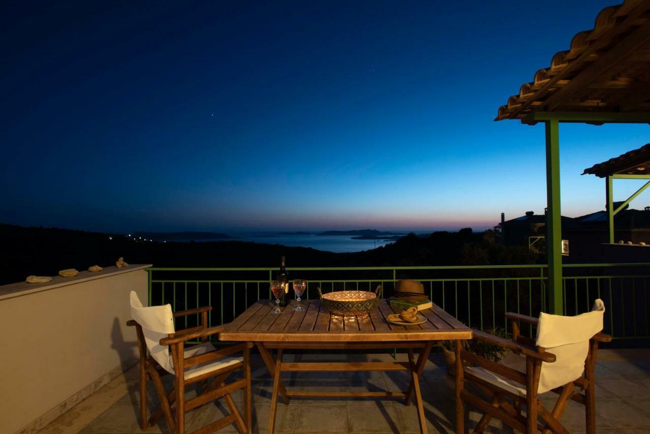 Chamaloni Cottages 피니코운타 외부 사진